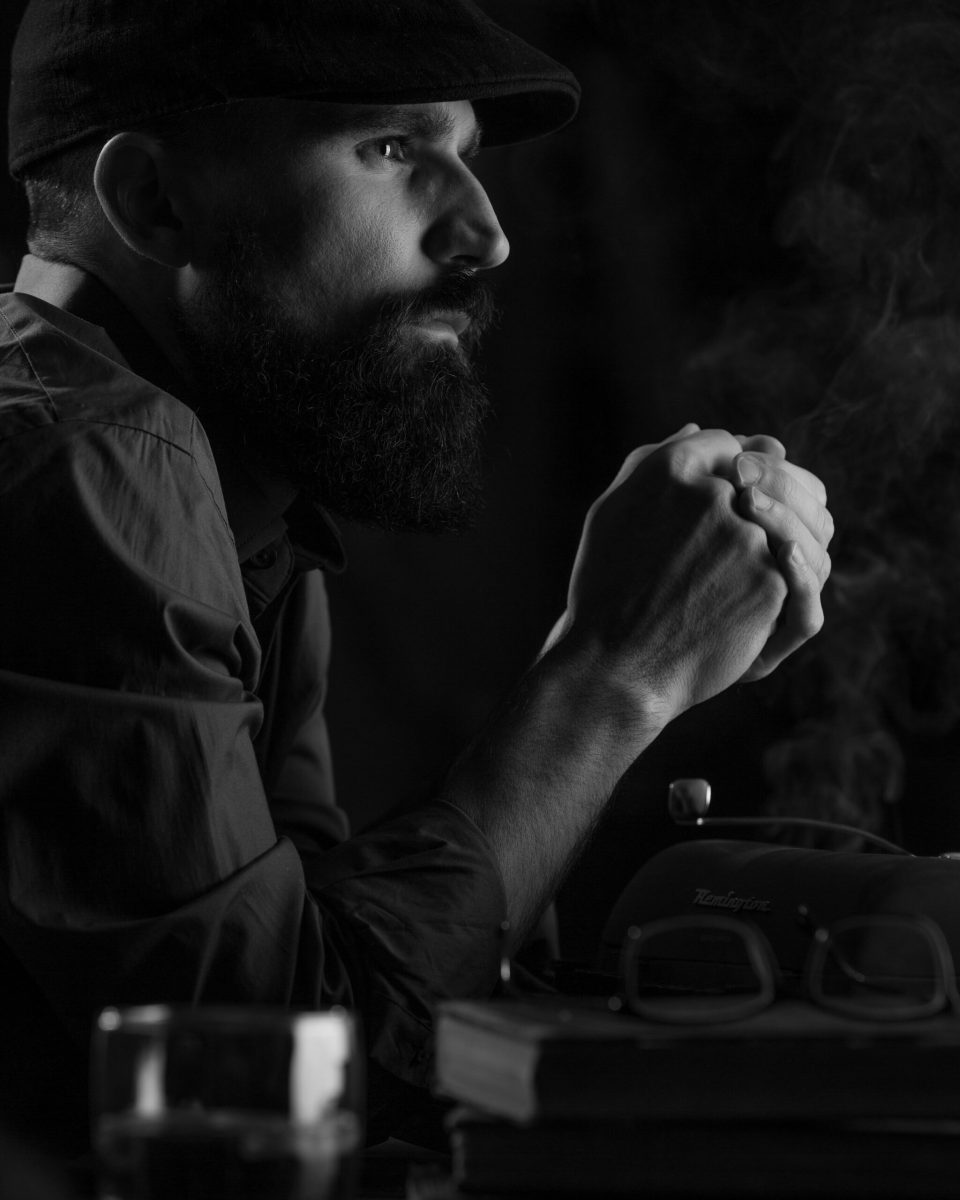 Old Hollywood male portrait, black and white